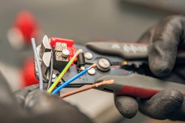Best Electrical Installation Contractor  in Brownsville, FL